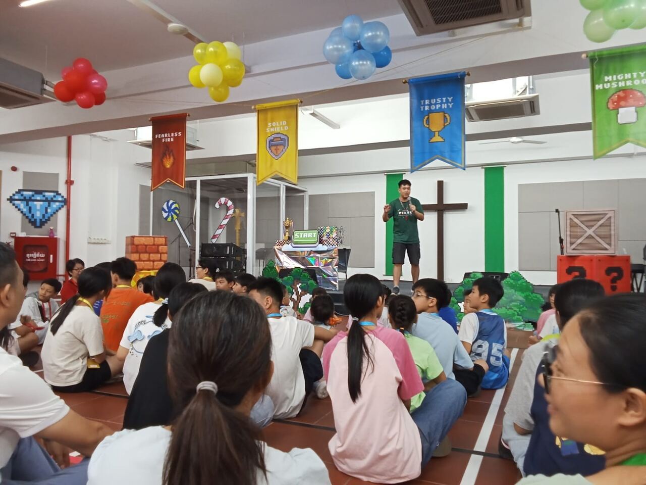 首届营会现场 · 欢乐集结
